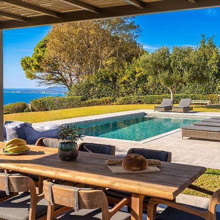Grande Azzurro In Lakithra Villa Bagian luar foto
