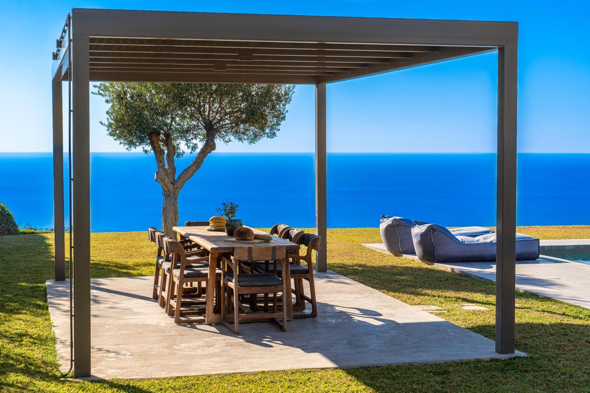 Grande Azzurro In Lakithra Villa Bagian luar foto