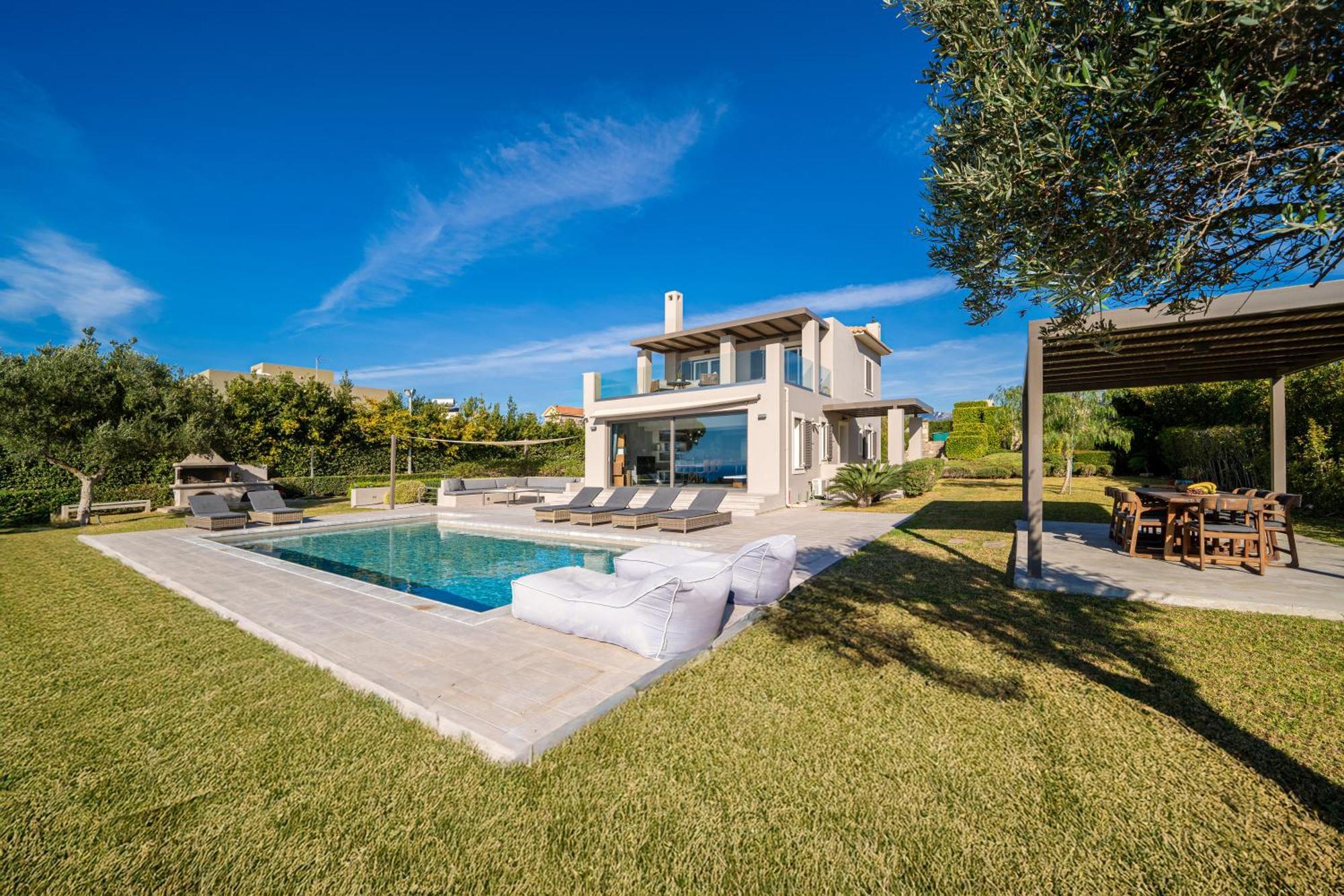Grande Azzurro In Lakithra Villa Bagian luar foto